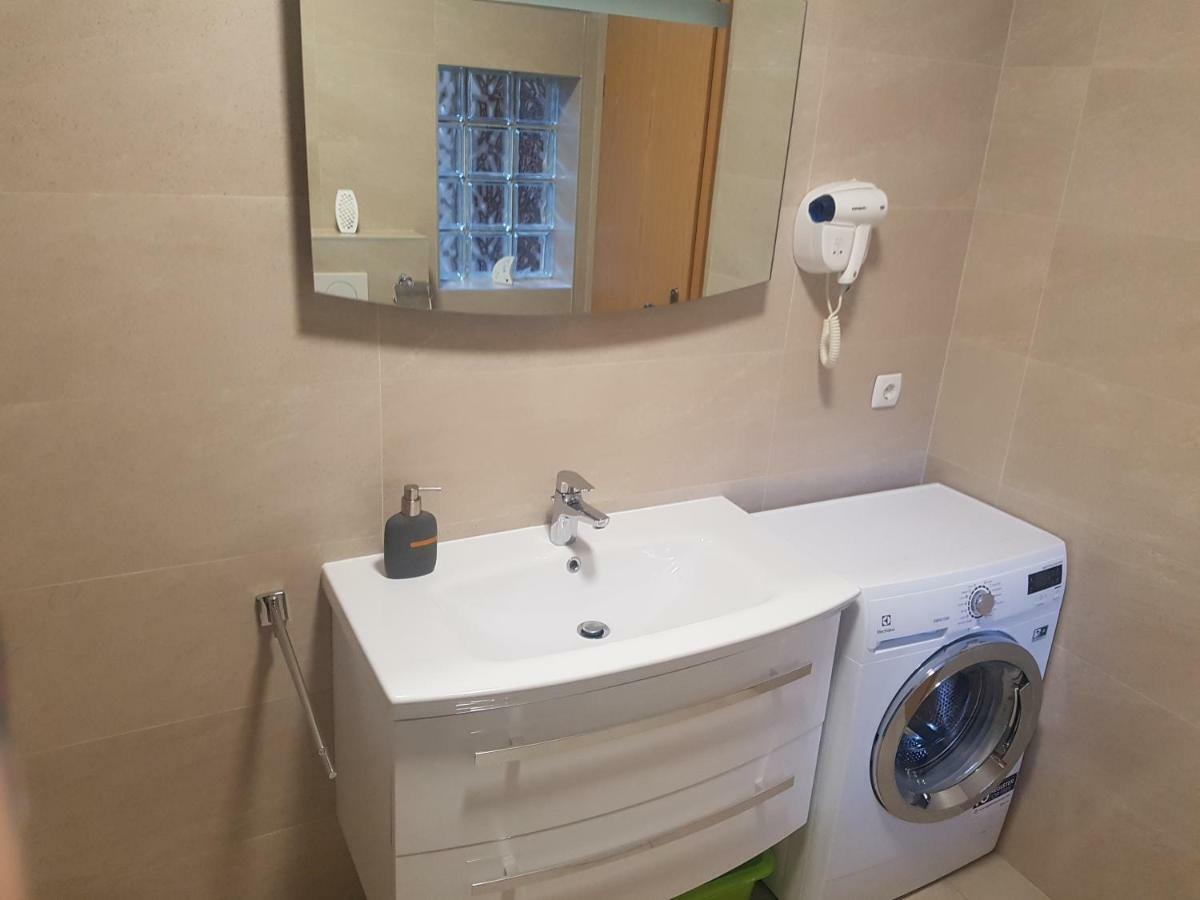 Apartment Lavanda Garden 라브 외부 사진