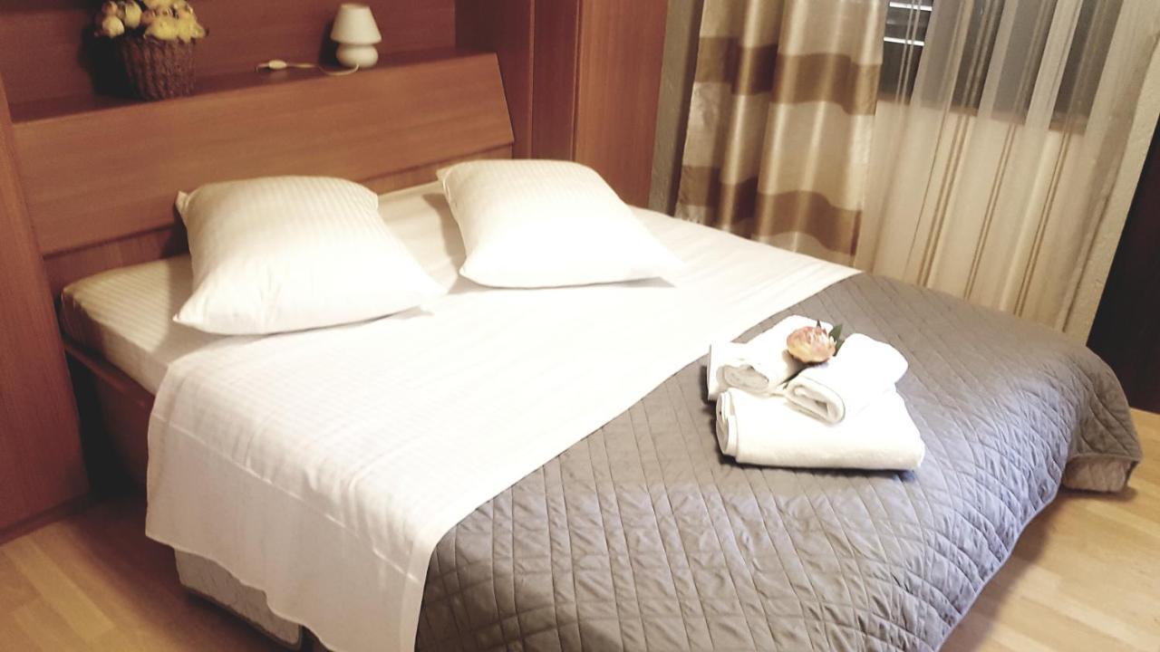 Apartment Lavanda Garden 라브 외부 사진